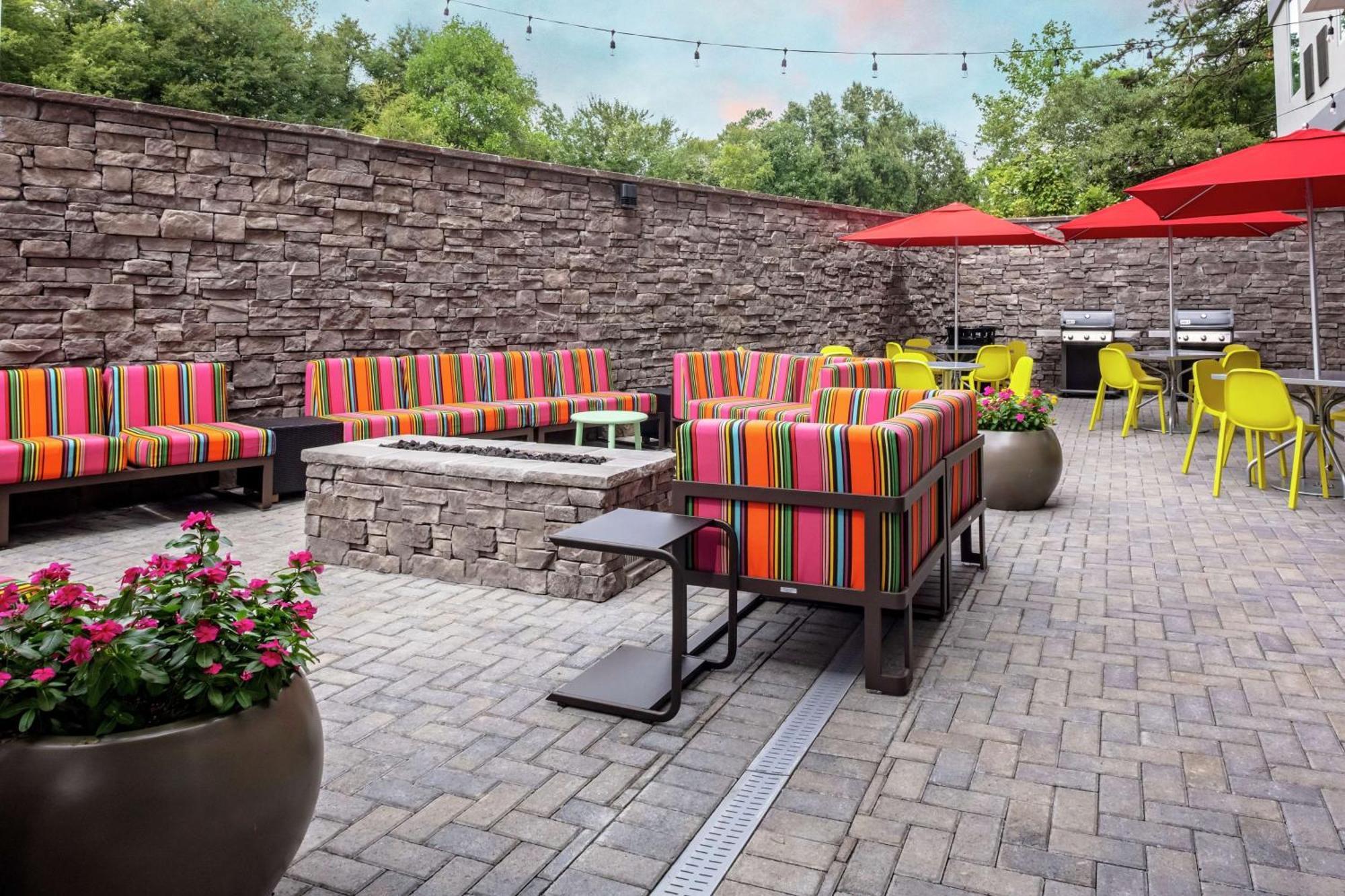 Home2 Suites By Hilton Salisbury Exterior foto
